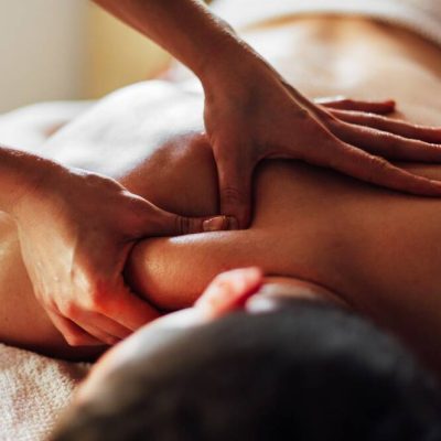 Four Hands Massage